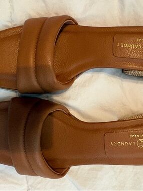 Chinese Laundry Tan Padded Slide Sandals